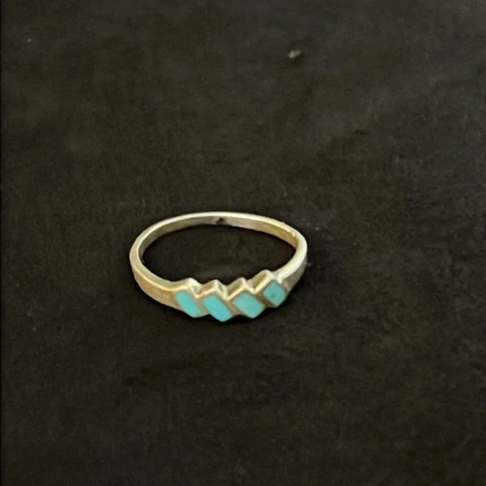 Vintage Sterling Silver 925 & Turquoise ring